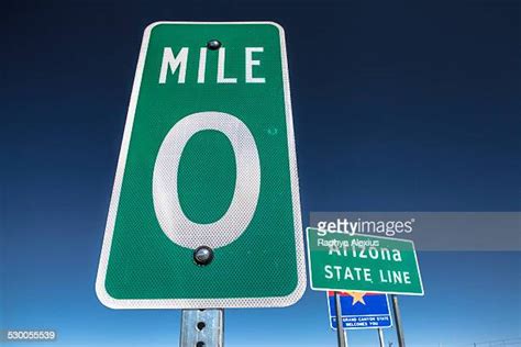 State Line Sign Photos And Premium High Res Pictures Getty Images