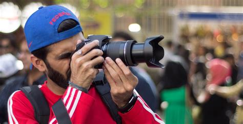 Fotos Gratis Persona Fotografía Fotógrafo Multitud Canon Equipo