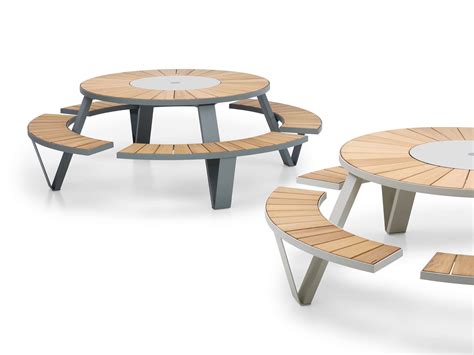 20 Round Picnic Table With Benches