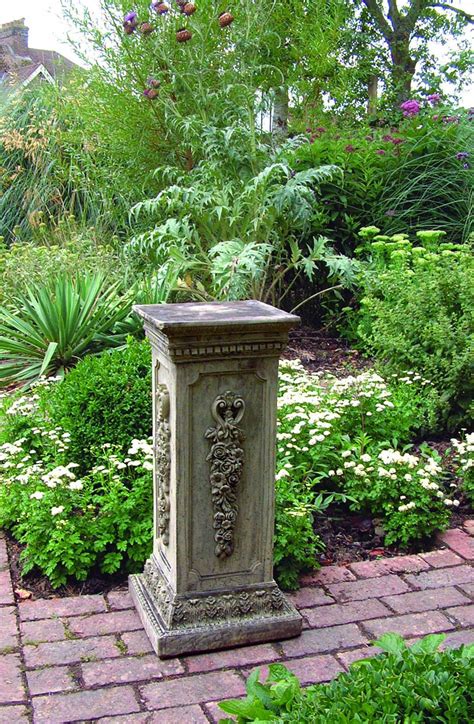 Stone Garden Plinths And Pedestals Garden Ornaments