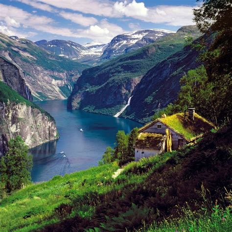 Geirangerfjord Møre Og Romsdal Norway In 2020 Beautiful Norway