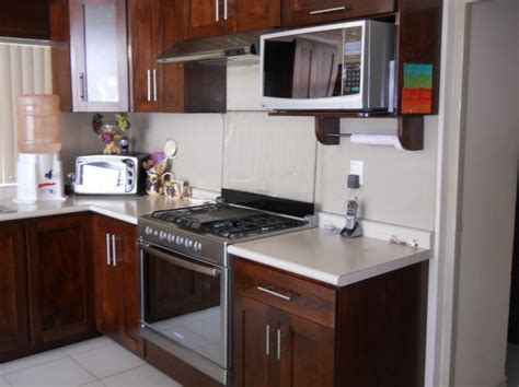 Las cocinas abiertas al salón son una opción muy recomendable para aquellas casas que no tengan. cocinas integrales pequeñas para casa de infonavit ...