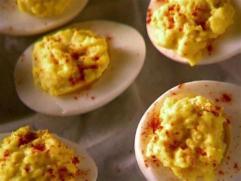 As with all simple recipes, the. paula deen egg salad