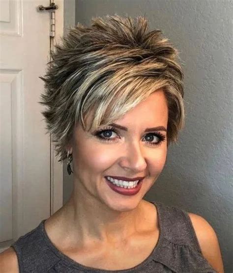 25 Best Short Hairstyles For Women Over 40 Spiked Hair Short Spiked