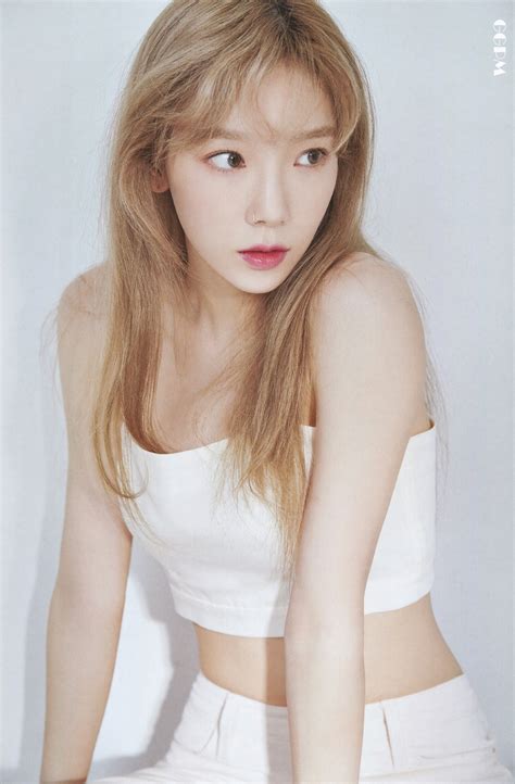 Taeyeon Girls Generation Oh Gg Season S Greetings 2020 A4 Poster Mini Brochure Preview