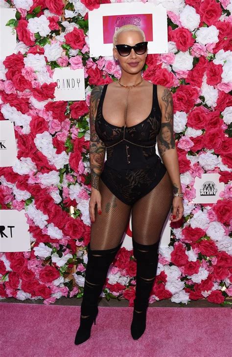 Amber Rose Naked Model Posts Picture With No Pants On To Promote Slutwalk Au