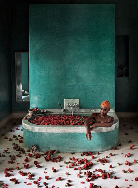 31 Of The Most Beautiful Bathtubs In Vogue Beautiful Bathtubs Vogue