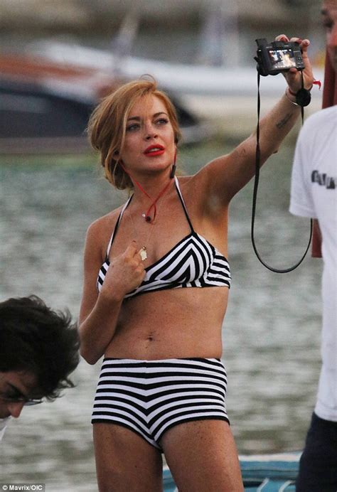 Lindsay Lohan Flaunts Her Figure In Monochrome Bikinis On Mykonos