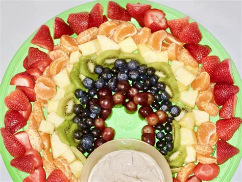 St Patricks Day Rainbow Fruit Platter With Yogurt Dip Hoorah To Health