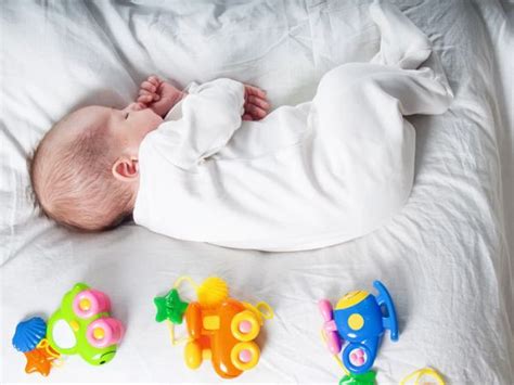 Choisir un prenom pour son bébé et découvrir sa personnalité, compatibilité avec les autres: Les prénoms courts pour garçons