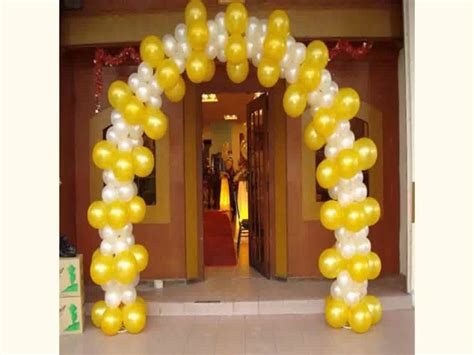 Lauren, from burrells in staines, showcases some stunning gift ideas that can make your 10th wedding. 50th Wedding Anniversary Decoration Ideas - YouTube