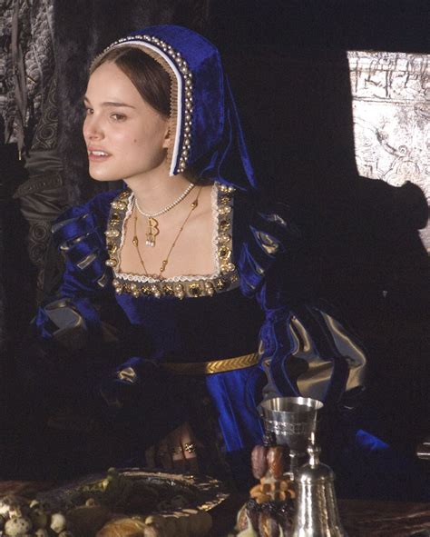 Natalie Portman As Anne Boleyn In The Other Boleyn Girl Moda Renacentista Edad Media