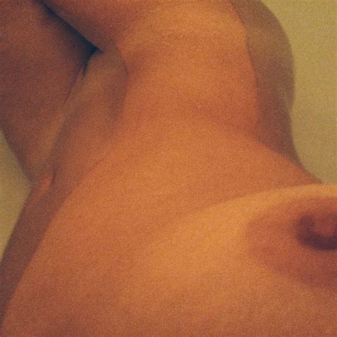 Yvonne Strahovski Nude The Fappening Celebrity Photo Leaks