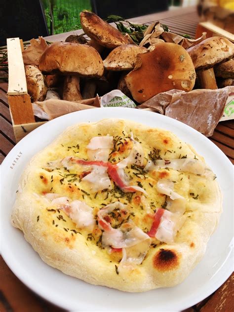 We did not find results for: La Pizza Napoletana: come preparare un ottima pizza a casa ...