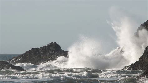 Large Ocean Waves Crashing On Rocks At Shore Stock Footage Sbv