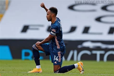 Bestelle online dein arsenal trikot. Auf dem Platz: Arsenal FC 20-21 Ausweichtrikot - Nur Fussball