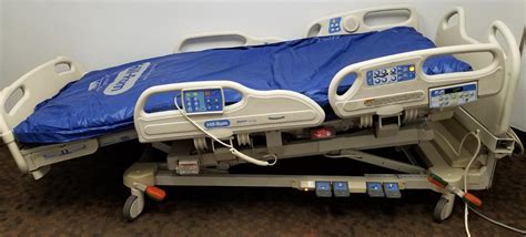 Hill Rom P3200 Versacare Hospital Bed W Scale And P500 Pressure Ulcer