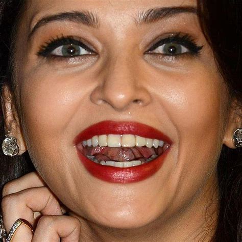 aishwarya bhabhi showing us her lovely mouth where she will be swallowing our big lunds who is