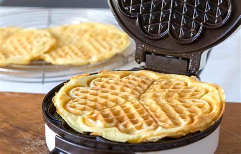 9 Best Thin Non Belgian Waffle Makers Of 2023 Foods Guy
