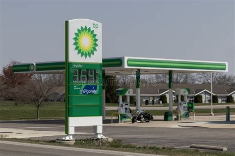 Bp Retail Gas Station Bp And British Petroleum Is A Global British Oil