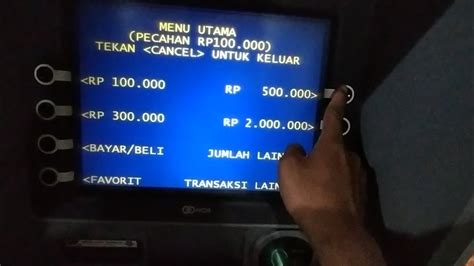 Oleh karena itu anda harus tahu perbedaan kartu kredit dan kartu atm debit yang dikeluarkan oleh setiap bank di indonesia. Cara Mengambil Uang di ATM Bank SUMUT - YouTube