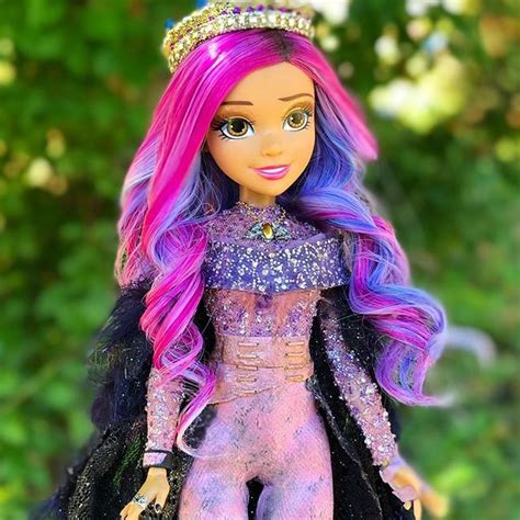 Stunning Handmade Custom Dolls Of Disney Descendants Characters Disney Descendants Dolls