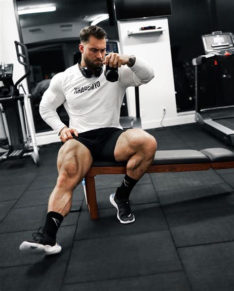 10 Best Quadriceps Exercises You Can Do At Home Without Equipment Shreddedfit