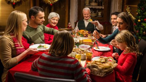 Navidad 2018 Cuál es la hora apropiada para servir la cena navideña