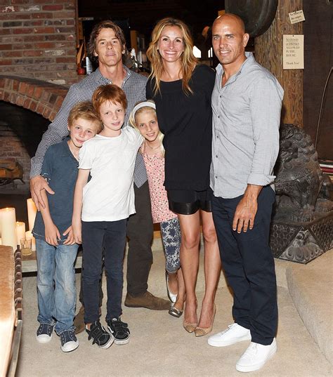 Julia Roberts Danny Moder Bring Their Cute Kids To Event See The Pic