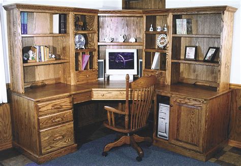 Every workplace, whether it's a home office or a work office, needs to be planned out in advance. Traditional 6 Pieces Corner Computer Center
