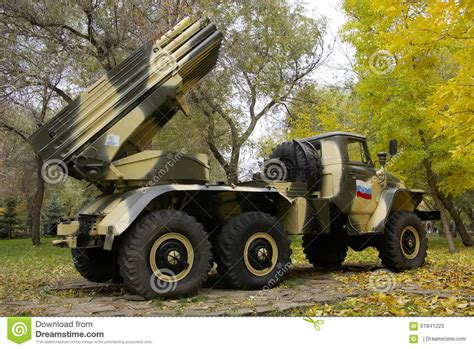 lance roquettes multiples russes bm 21 photo stock éditorial image du diplômé armée 61841223