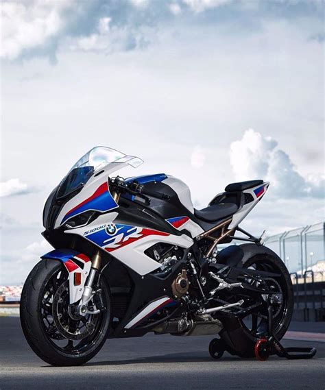 Bmw s one thousand xr 2017 2020 price pictures specifications. Bmw Hp4 On Road Price In India - BMW Motorcycle