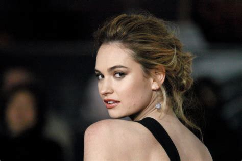 Lily James Shoe Size And Body Measurements Celebrity Shoe Sizes