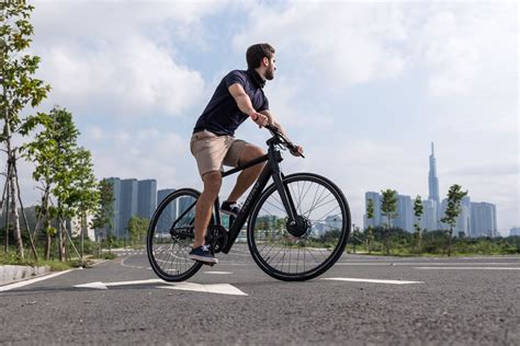 Rimane consentito, analogamente a quanto accade nelle rosse, andare ad assistere un parente o un amico non. Andare in bici in zona rossa e arancione: le regole di ...