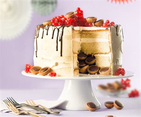 Weitere ideen zu waffeln, waffeln rezept, rezepte. Waffel-Turm | Rezept | Toffifee torte rezept, Torten ...