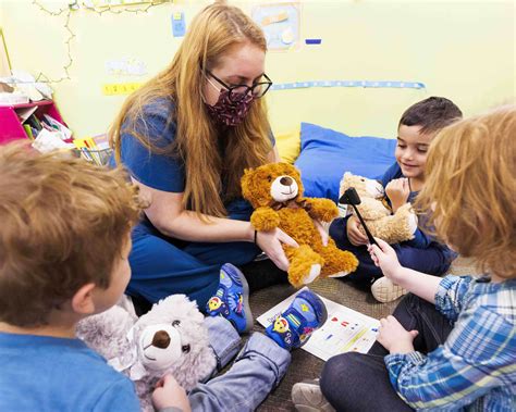Teddy Bear Clinic Helps Ease Kids Anxiety About Doctor Visits
