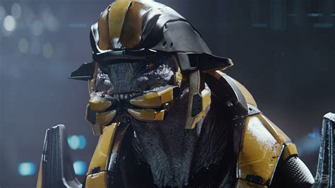 New H2a Screenshots Arbiter In Gold Armor Halo