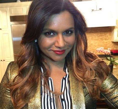 Mindy Kaling Chops Off The Blond And Returns To Her Roots With A Chin