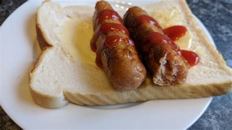 UK Veggie Food Review Of The Day Richmond Meat Free Sausages Holy Crap Are These Things Good