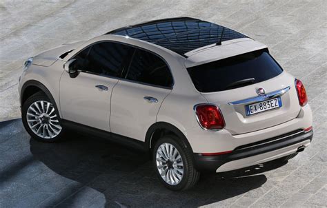2016 Fiat 500x Lounge Is Right Sized City Softroader With 4 Doors