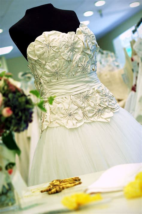 Https://techalive.net/wedding/adorned In Grace Donate Wedding Dress