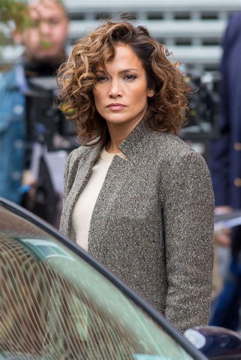 30 jlo short hair curly fashion style