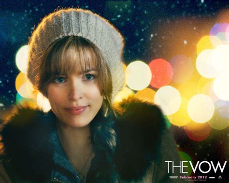 У нее есть младшая сестра кейлин и младший брат дэниэл. Rachel McAdams in uno degli wallpaper ufficiali del film ...