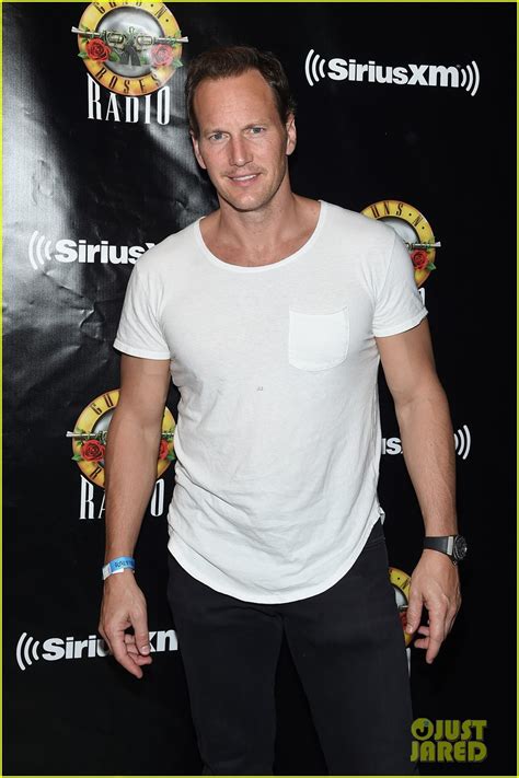 Photo Patrick Wilsons Aquaman Muscles Fill Out His White Tee 06 Photo 3931323 Just Jared