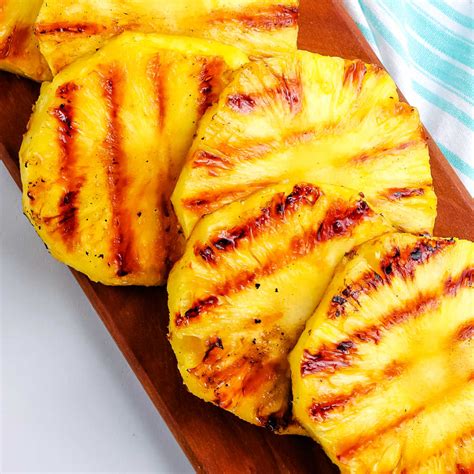 Grilled Pineapple Recipe With Brown Sugar And Honey • Fff