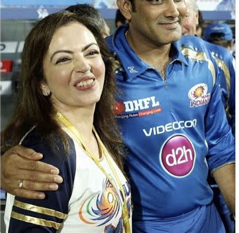 Nita Ambani Beams With Pride As Her Ipl Team Mumbai Indians Clinch The Winners Trophy For The