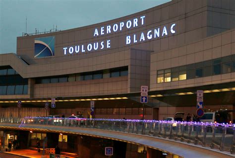 Polémique Après Le Rachat Partiel De Laéroport De Toulouse Par Des