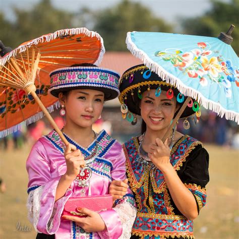 hmongthrills | Hmong clothes, Hmong, Hmong people