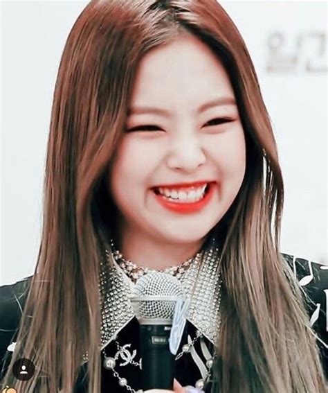 Blackpink Jennie Cute Smile K Pop Fans Hub