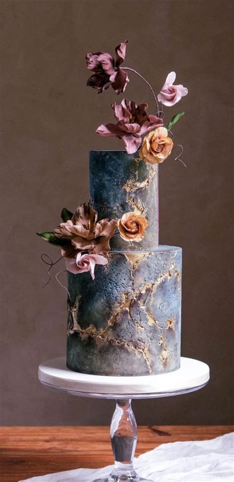 Top Wedding Cake Trends Moody Tones And Texture